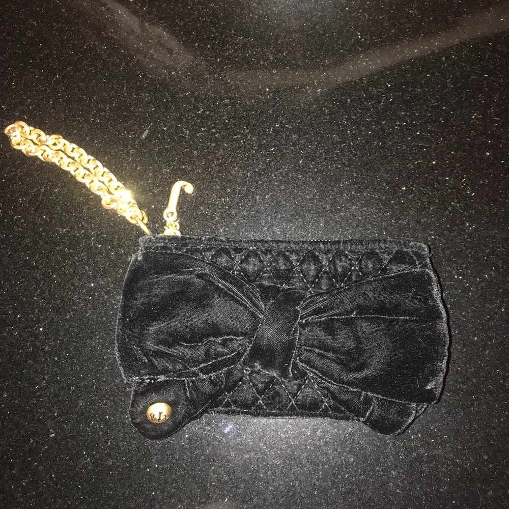 Small Juicy wristlet!